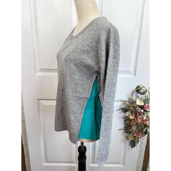 Olivia & Grace 100% Cashmere Sweater Size M Grey Turquoise Crewneck Soft Knit - Picture 6 of 13